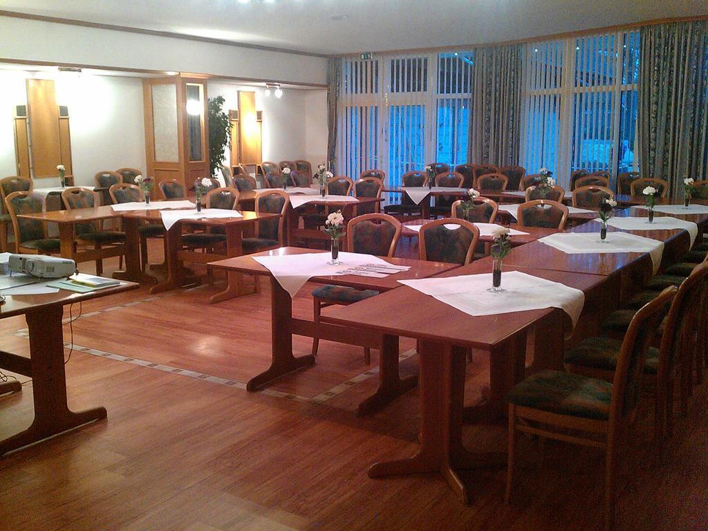 Hotel Ripken Kirchhatten エクステリア 写真