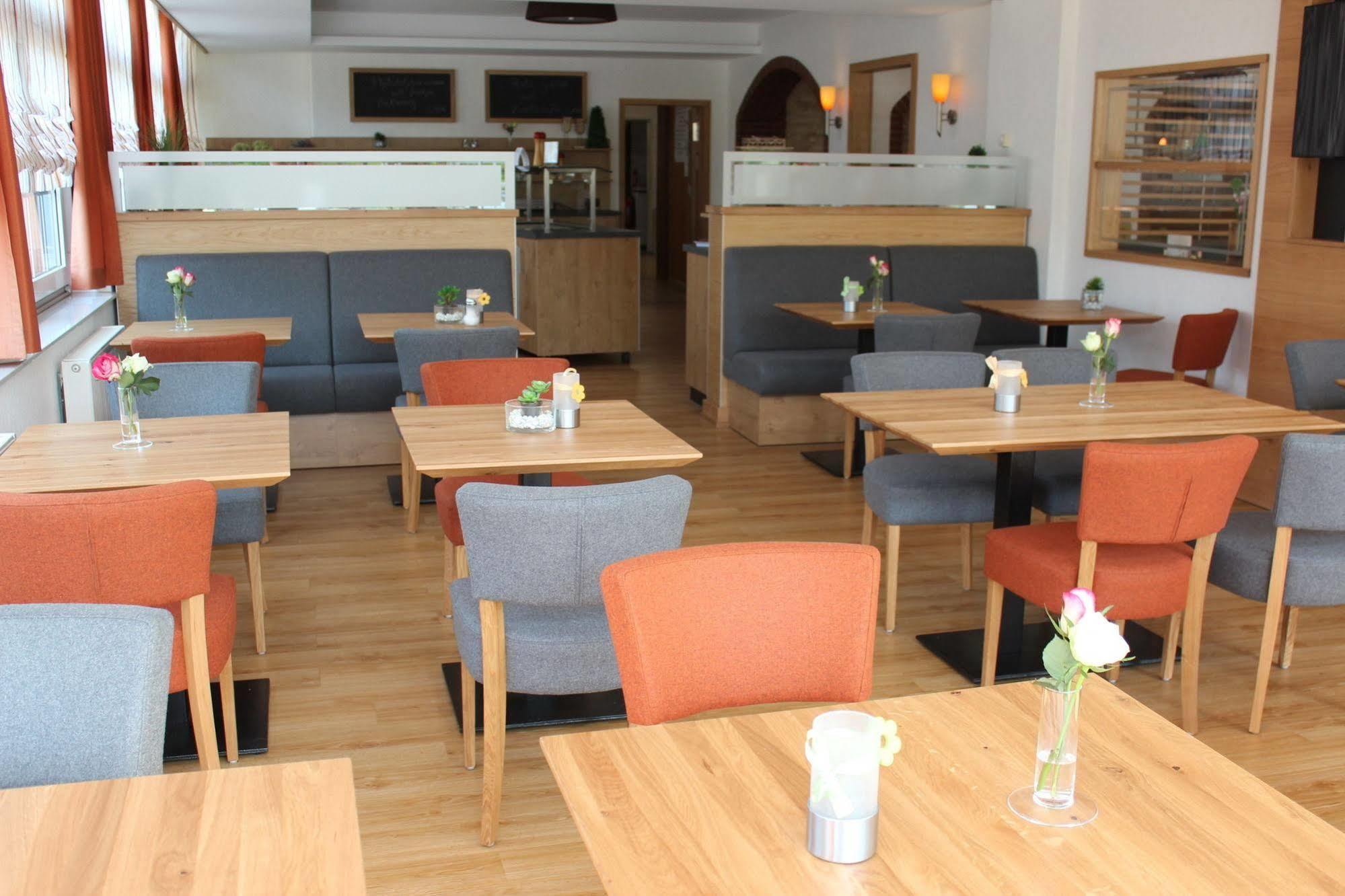 Hotel Ripken Kirchhatten エクステリア 写真