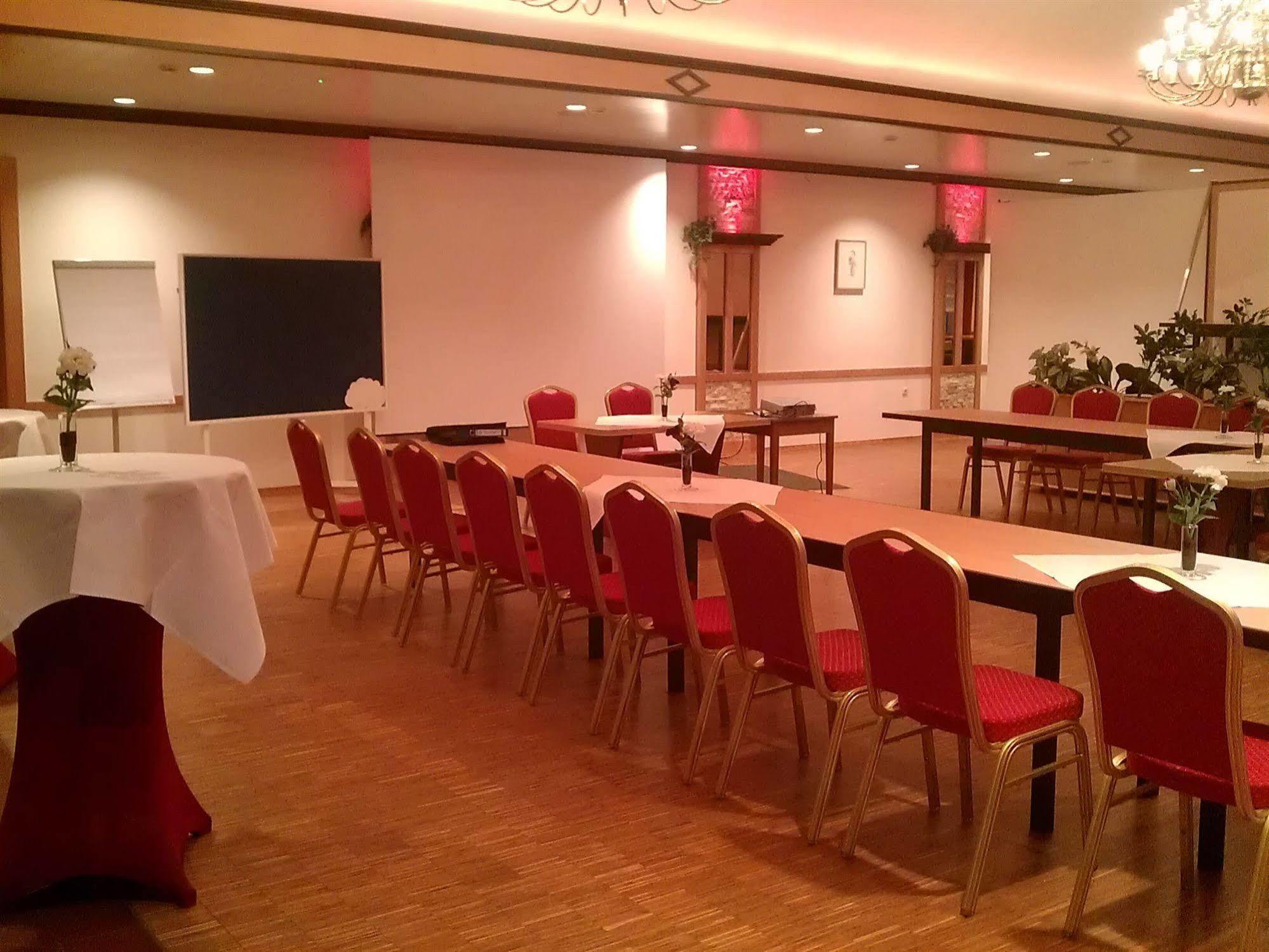 Hotel Ripken Kirchhatten エクステリア 写真
